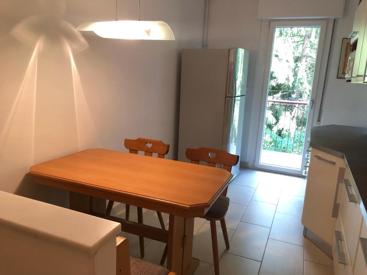 Guesthouse Gigli 2 - Free Tourist Card & Car Parking - No Trucks Bolzano Exteriör bild