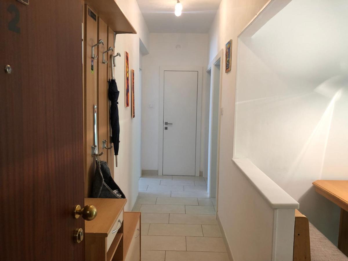 Guesthouse Gigli 2 - Free Tourist Card & Car Parking - No Trucks Bolzano Exteriör bild