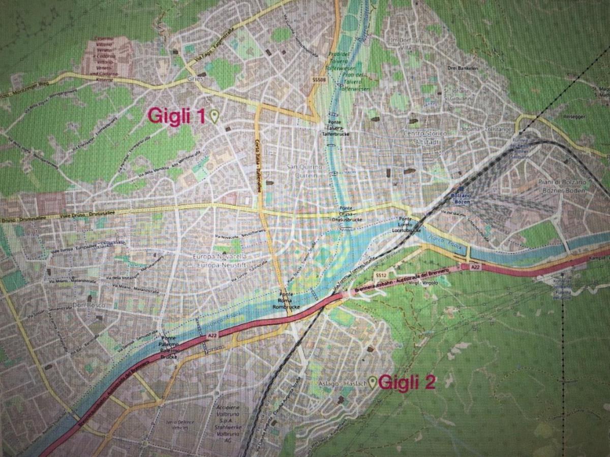 Guesthouse Gigli 2 - Free Tourist Card & Car Parking - No Trucks Bolzano Exteriör bild